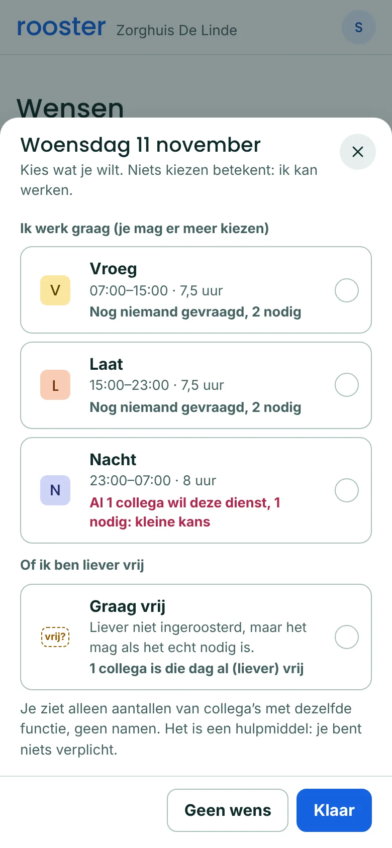 Een wens kiezen voor woensdag 11 november. Bij elke dienst staat hoeveel collega's hem al willen en hoeveel er nodig zijn, bijvoorbeeld bij Nacht: al 1 collega wil deze dienst, 1 nodig, kleine kans.